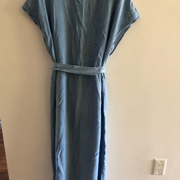 H&M Mama Maternity Chambray denim dress size Medium - Picture 3 of 4